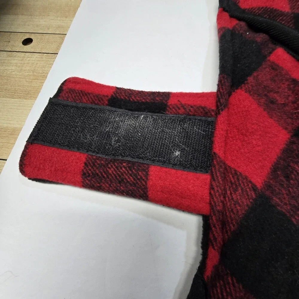 Eddie Bauer Pet Fleece Lined Dog Coat Sz Large Black‎ Red Buffalo Plaid Outdoor